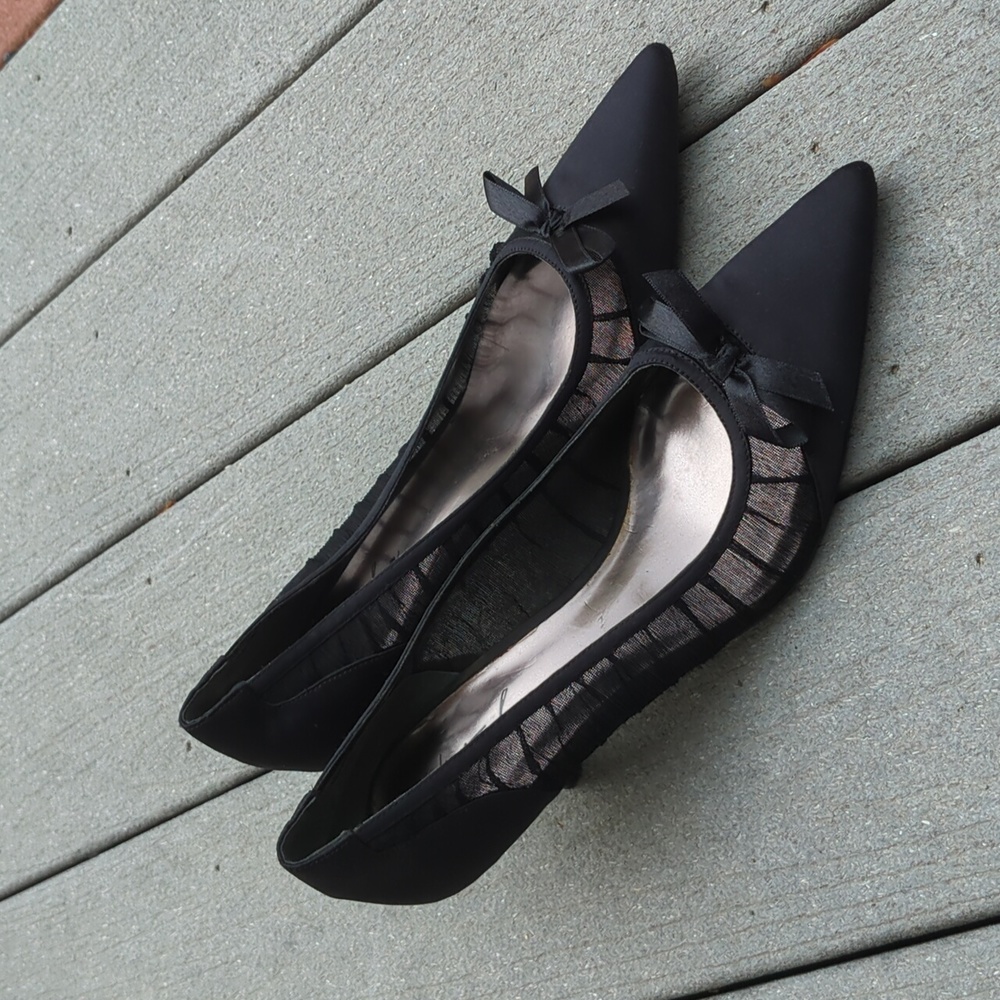 Metaphor Satin and Mesh Pointed Toe Heels with Bow